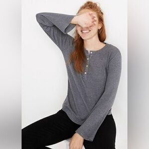 Madewell Navy Thermal Henley Waffle Tee with Bell Sleeves Size Large